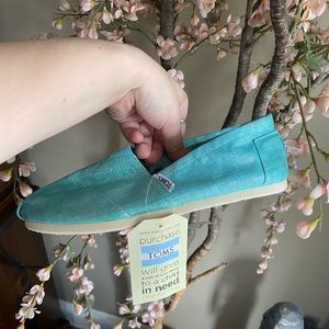 Toms Women’s Turquoise Metallic Linen Classics
